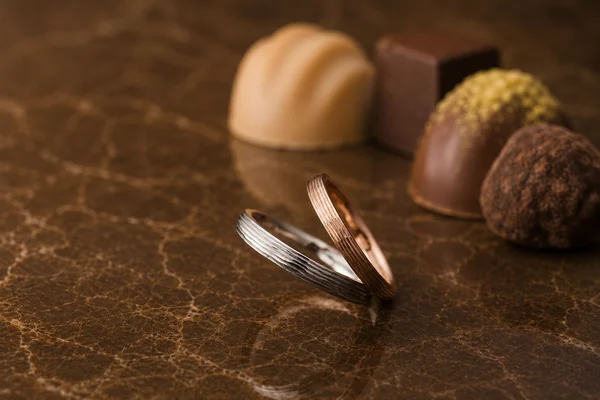 PAVEO CHOCOLAT LIERRE（結婚指輪）