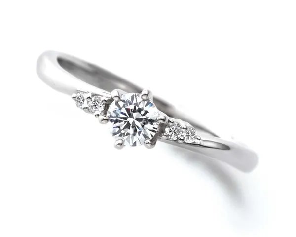 PROMISE RING Promise of EMOTION（婚約指輪）